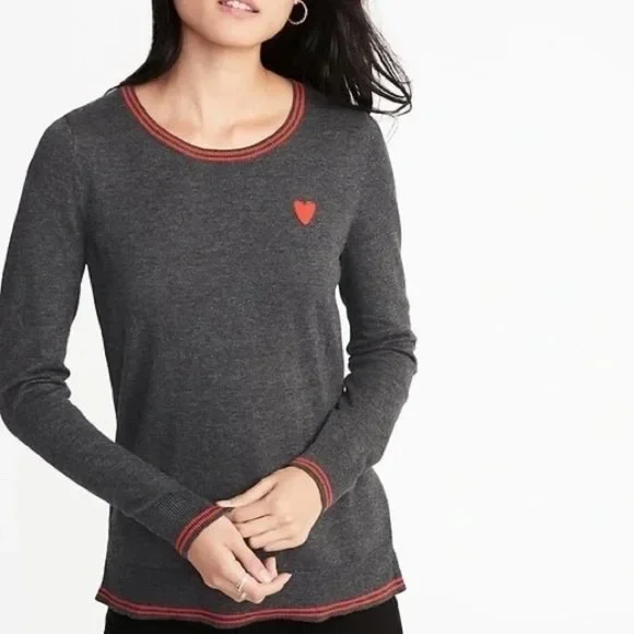 Old navy deals heart sweater